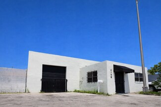 Plus de détails pour 4798 E 10th Ln, Hialeah, FL - Industriel à louer