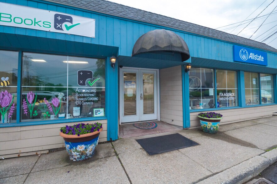 593 Route 6, Mahopac, NY à louer - Photo du bâtiment - Image 1 de 27