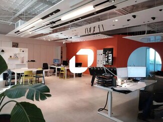 Plus de détails pour Local d'activités à louer