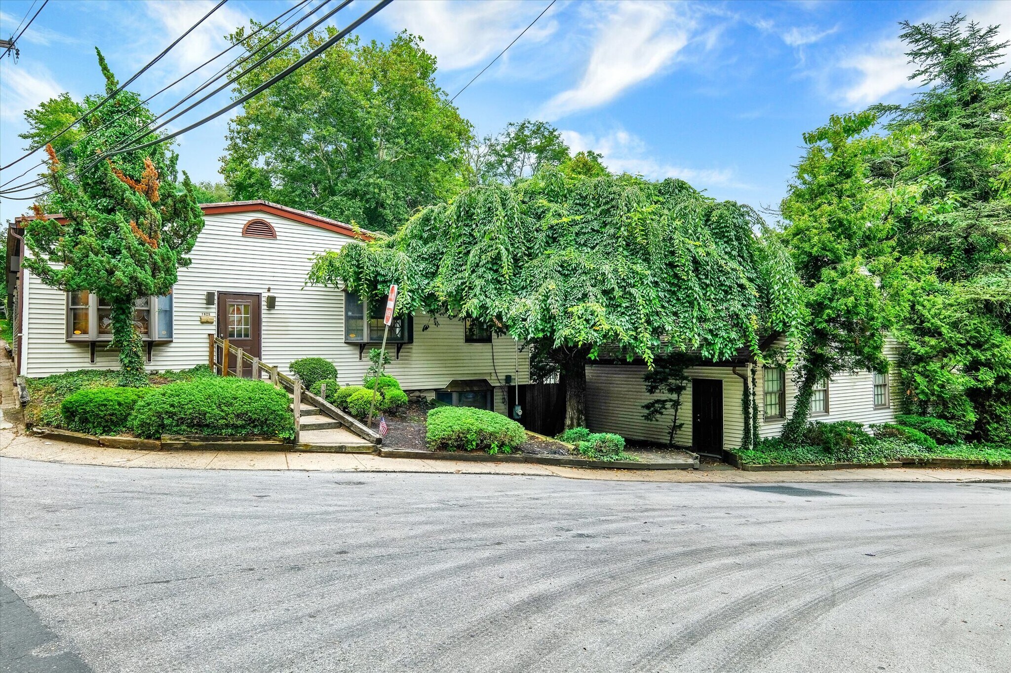 7875 Mill Rd, Elkins Park, PA à vendre Photo du bâtiment- Image 1 de 1