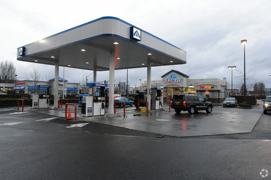 888 NE 25th Ave, Hillsboro, OR à vendre - Photo du bâtiment - Image 3 de 6