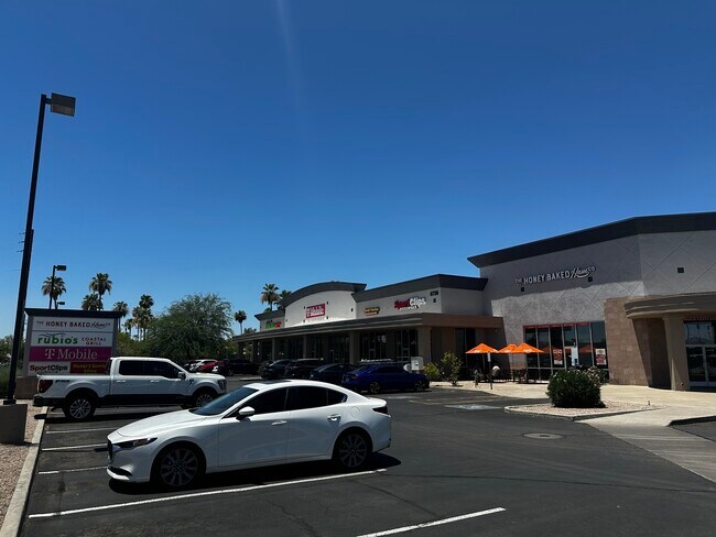 Plus de détails pour 6736 E Baseline Rd, Mesa, AZ - Commerce de détail à louer
