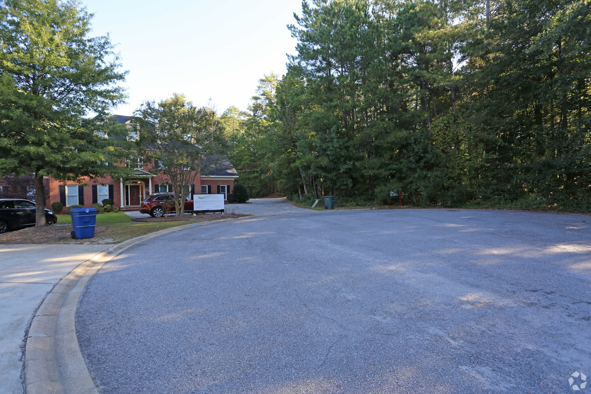 9367 Two Notch Rd. & 34 Office Park Ct. portefeuille de 2 propriétés à vendre sur LoopNet.ca Photo du bâtiment- Image 1 de 3
