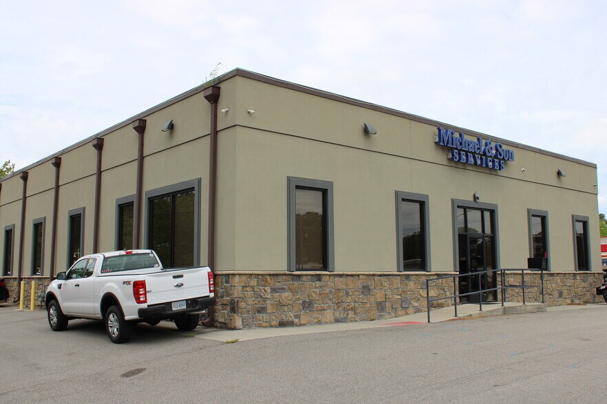 1229 S Military Hwy, Chesapeake, VA à louer - Photo du bâtiment - Image 3 de 11