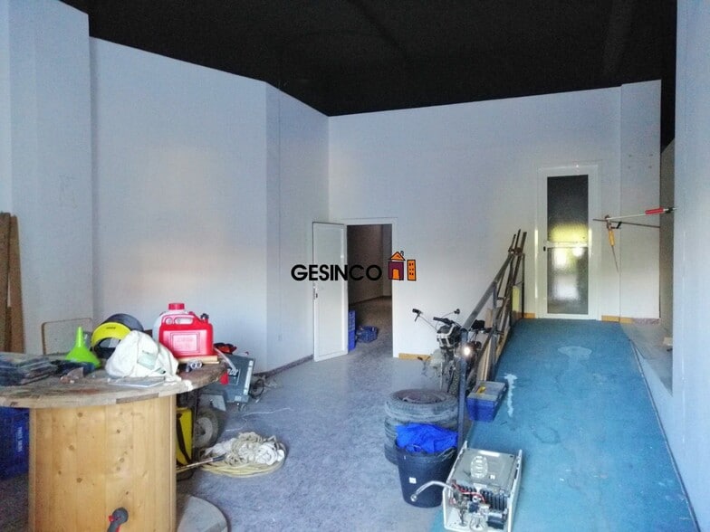 Retail in Ontinyent, Valencia for lease - Building Photo - Image 3 of 3