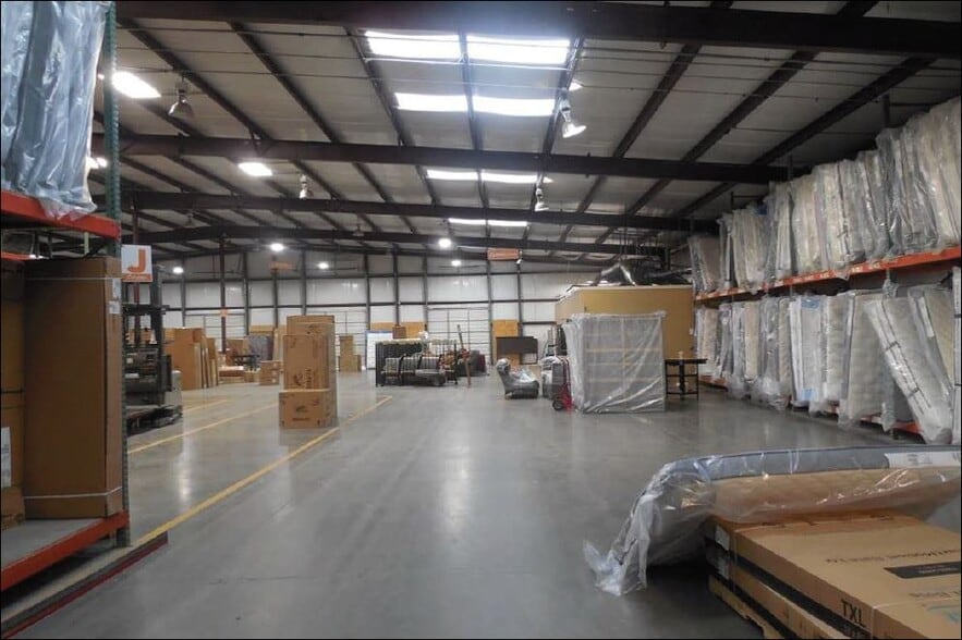 12251 State Highway 30, College Station, TX for lease - Building Photo - Image 2 of 3
