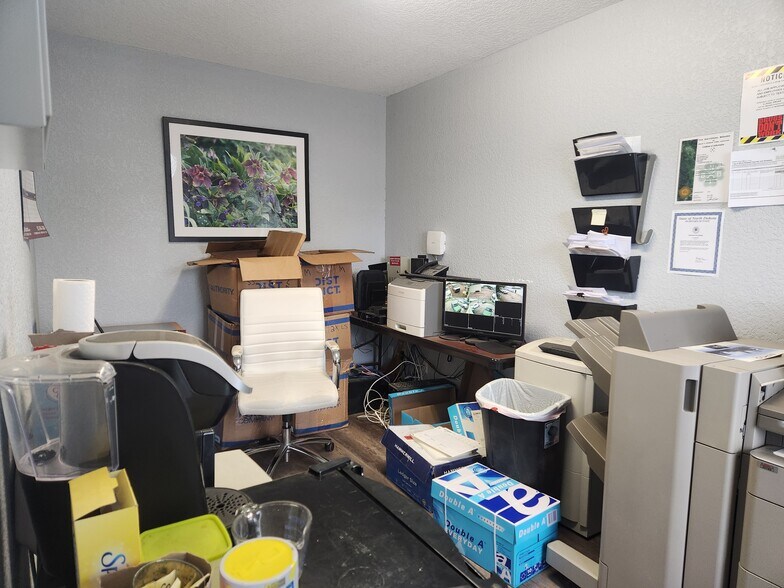 1563 W Cherry St, Jesup, GA à vendre - Photo du bâtiment - Image 3 de 54