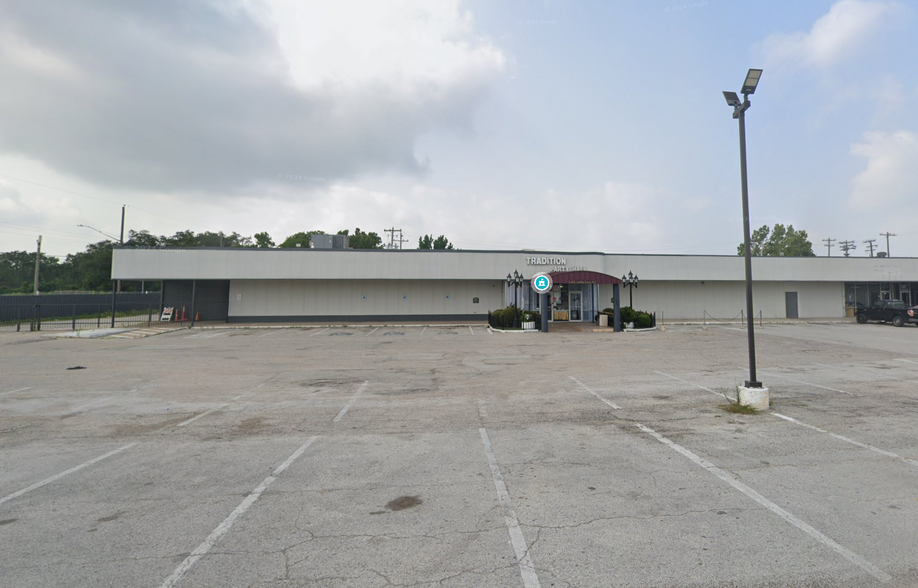 100 E Little York Rd, Houston, TX for lease - Building Photo - Image 2 of 16