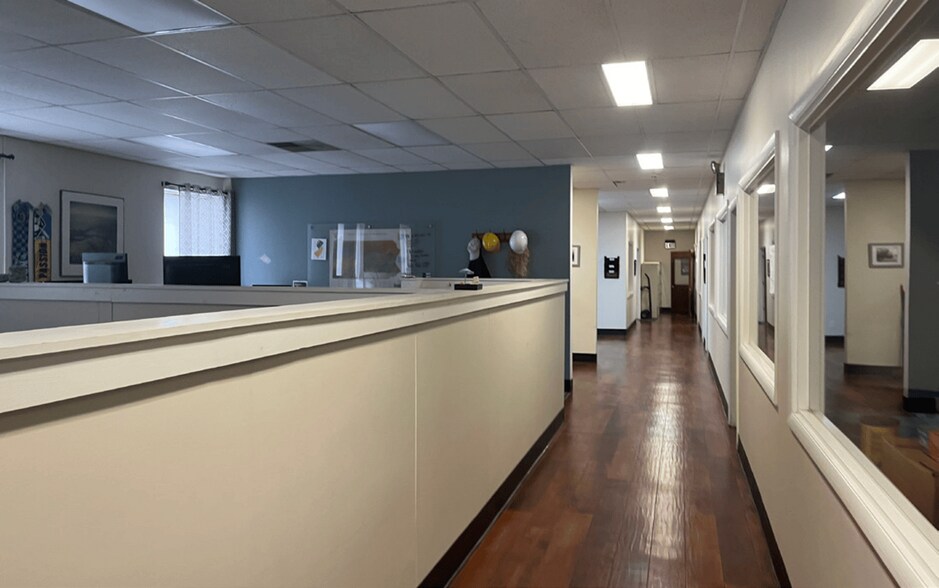 6901 Kingsessing Ave, Philadelphia, PA à vendre - Photo du bâtiment - Image 2 de 2