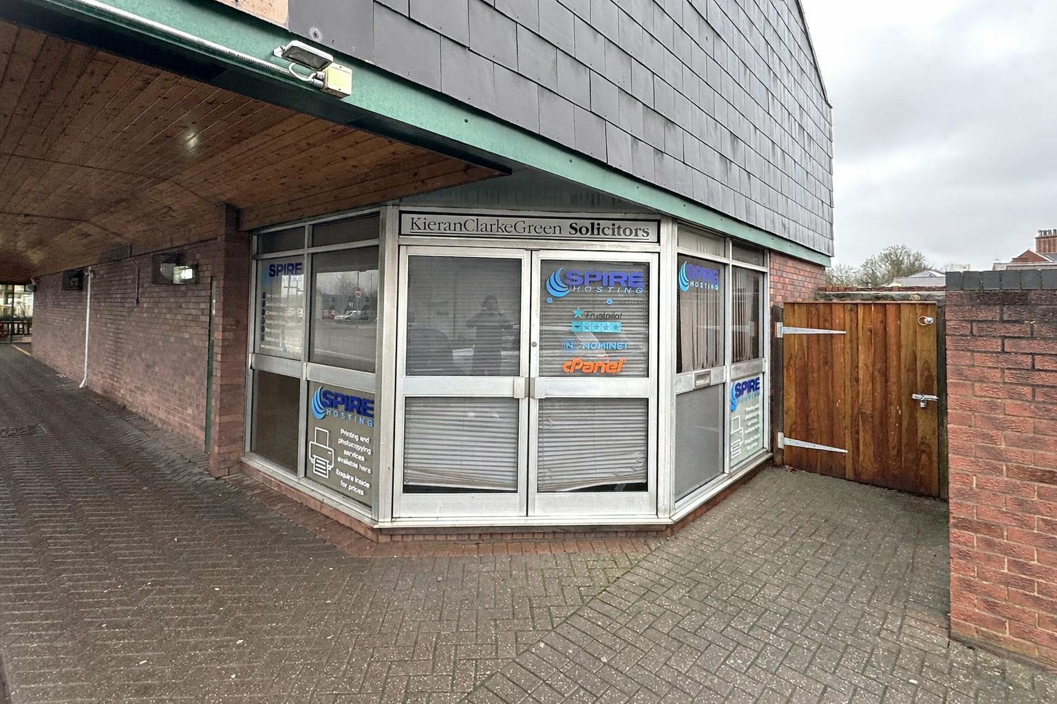 Barnfield Clos, Staveley for lease Building Photo- Image 1 of 2