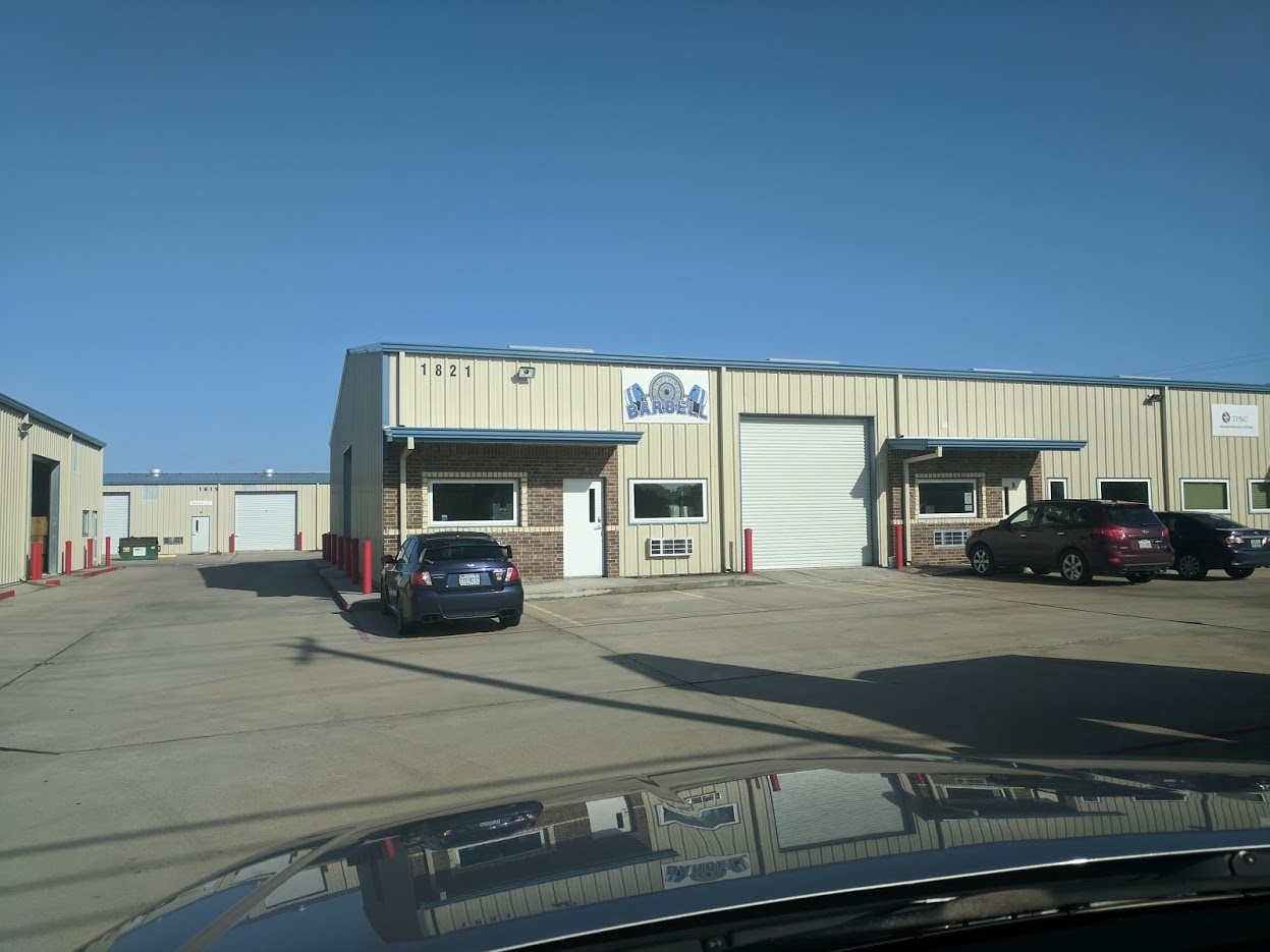 1821 Dickinson Ave, Dickinson, TX for lease Building Photo- Image 1 of 8