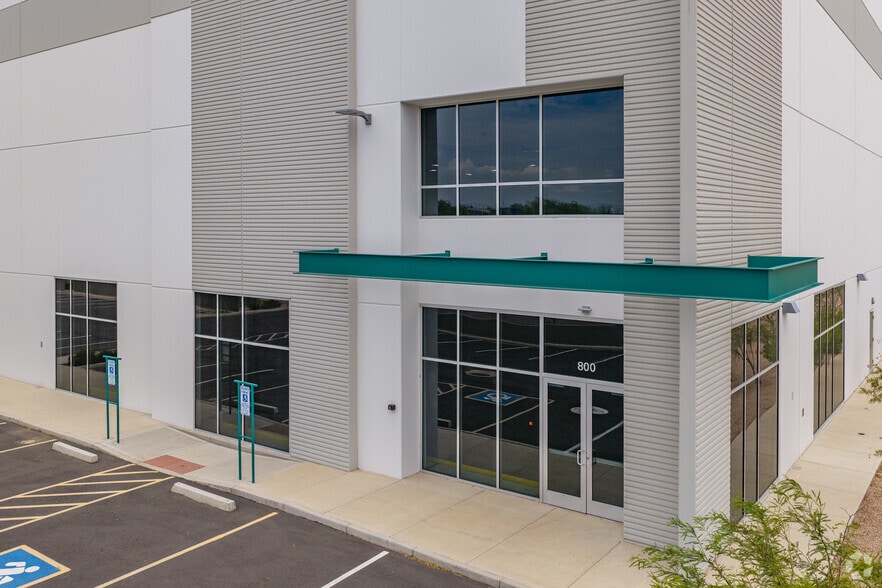 2323 S 48th Ave, Phoenix, AZ for lease - Building Photo - Image 3 of 6
