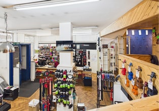 67-71 The Green, Aberdeen for sale Interior Photo- Image 2 of 4