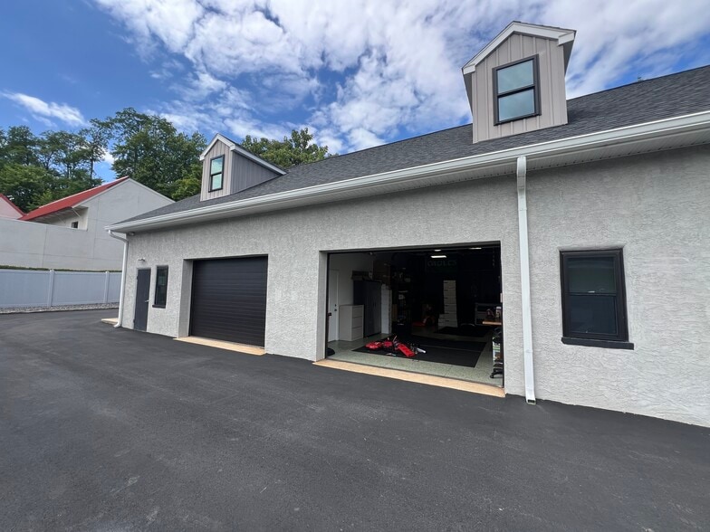 1 Blackhorse Ln, Media, PA à vendre - Photo du bâtiment - Image 3 de 10