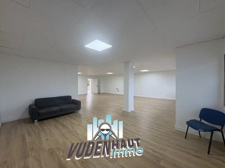 Office in Toulouse for lease - Interior Photo - Image 2 of 9