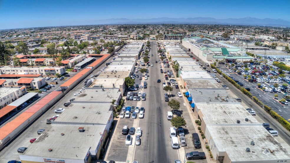 15222-15226 Weststate St, Westminster, CA à vendre - Aérien - Image 2 de 5