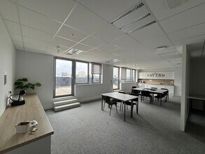 31 Rue Guy Ropartz, Rennes for lease Interior Photo- Image 1 of 2