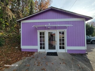 Plus de détails pour 626 N Main St, Waynesville, NC - Bureau/Commerce de détail à louer