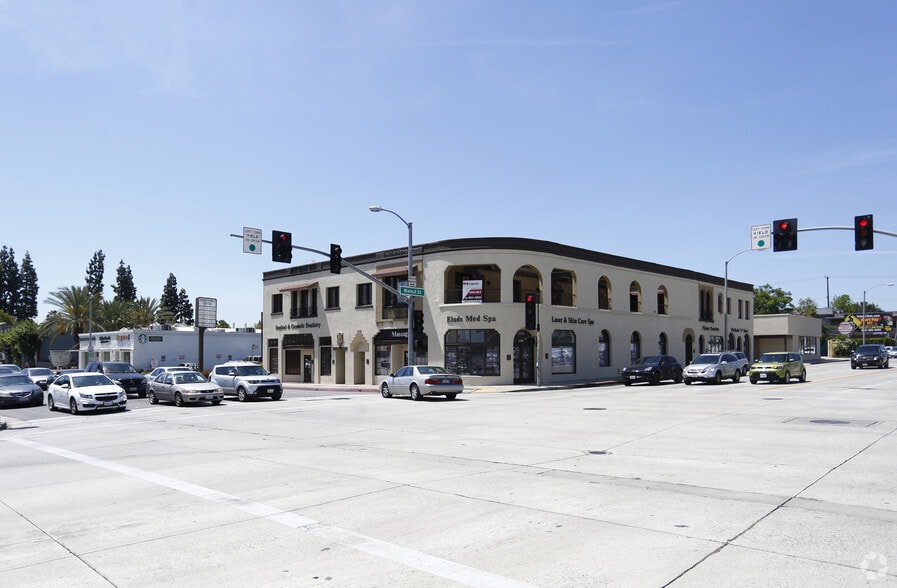179-191 N Hill Ave, Pasadena, CA for lease - Primary Photo - Image 1 of 5