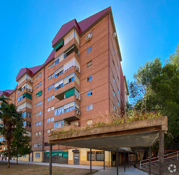 Calle General Moscardó Guzmán, 14, Guadalajara, Guadalajara for sale - Building Photo - Image 3 of 3