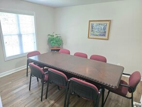 120 Renaissance Cir, Mauldin, SC for lease Interior Photo- Image 1 of 5