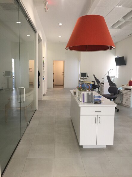 14660 State Highway 121, Frisco, TX à louer - Photo du bâtiment - Image 3 de 10