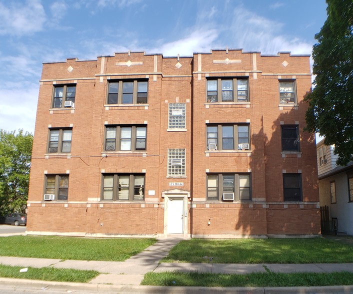 1914 Railroad Ave, Maywood, IL à vendre - Photo du bâtiment - Image 1 de 1