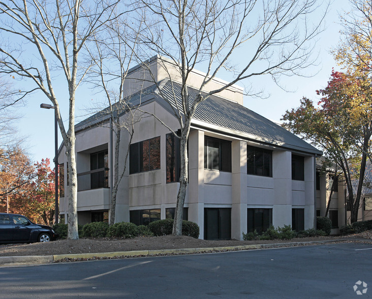 2255 Cumberland Pky SE, Atlanta, GA for lease - Building Photo - Image 1 of 72