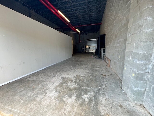 80-84 Granite Ave, Staten Island, NY à louer - Photo du bâtiment - Image 3 de 4