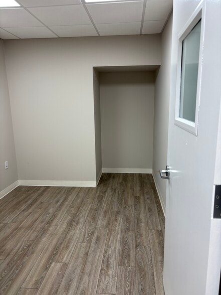 3536 Cambridge Ave, Bronx, NY à louer - Photo du bâtiment - Image 3 de 5