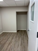 3536 Cambridge Ave, Bronx, NY for lease Interior Photo- Image 2 of 4