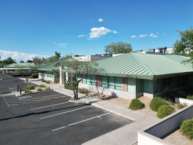 1455 W Chandler Blvd, Chandler, AZ for lease - Building Photo - Image 3 of 11