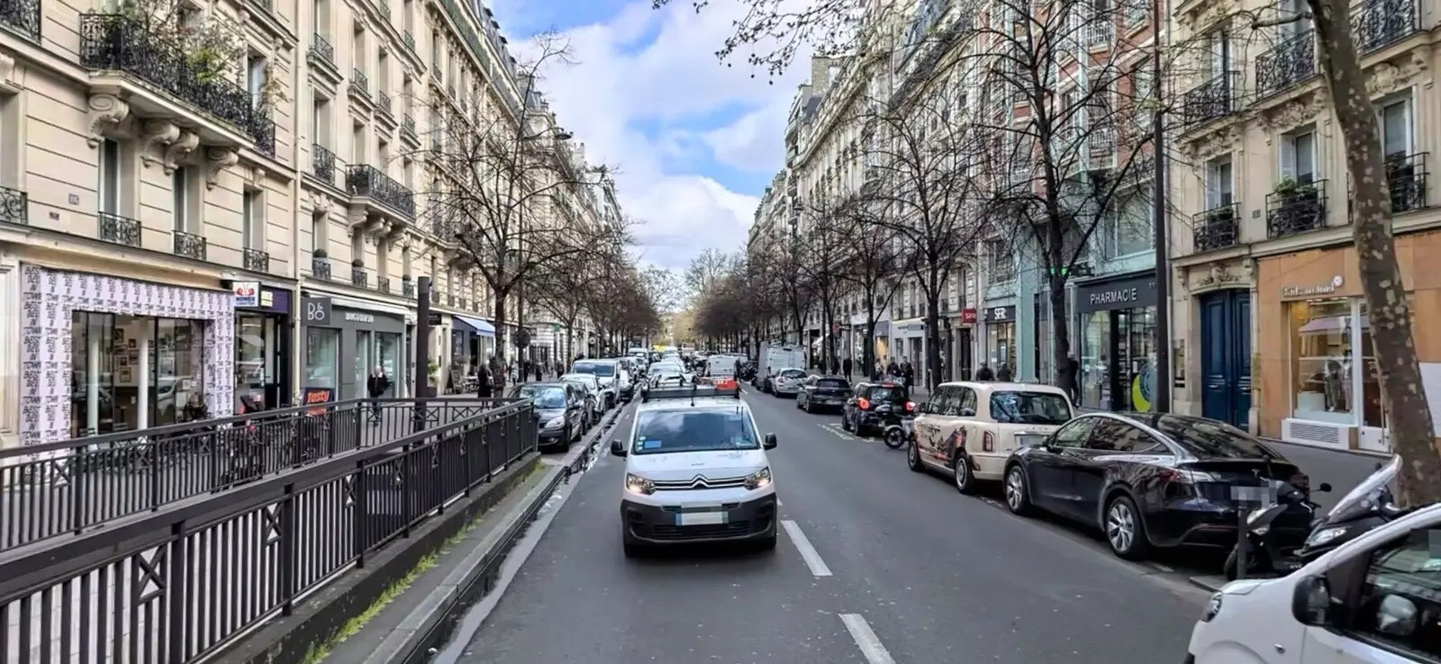 Commerce de détail dans Paris à louer Aérien- Image 1 de 3