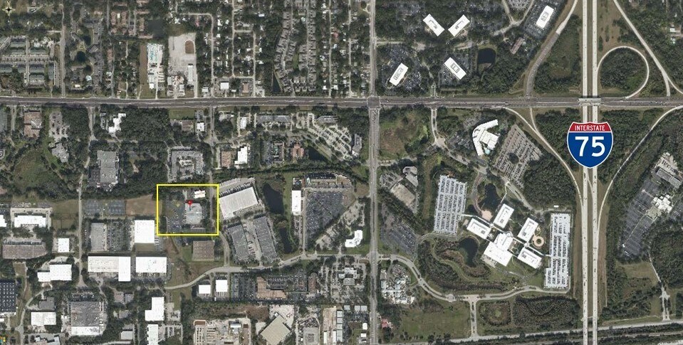 3504 Cragmont Dr, Tampa, FL à louer - Photo du bâtiment - Image 2 de 4