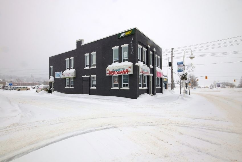 212 King St, Midland, ON for sale Primary Photo- Image 1 of 1