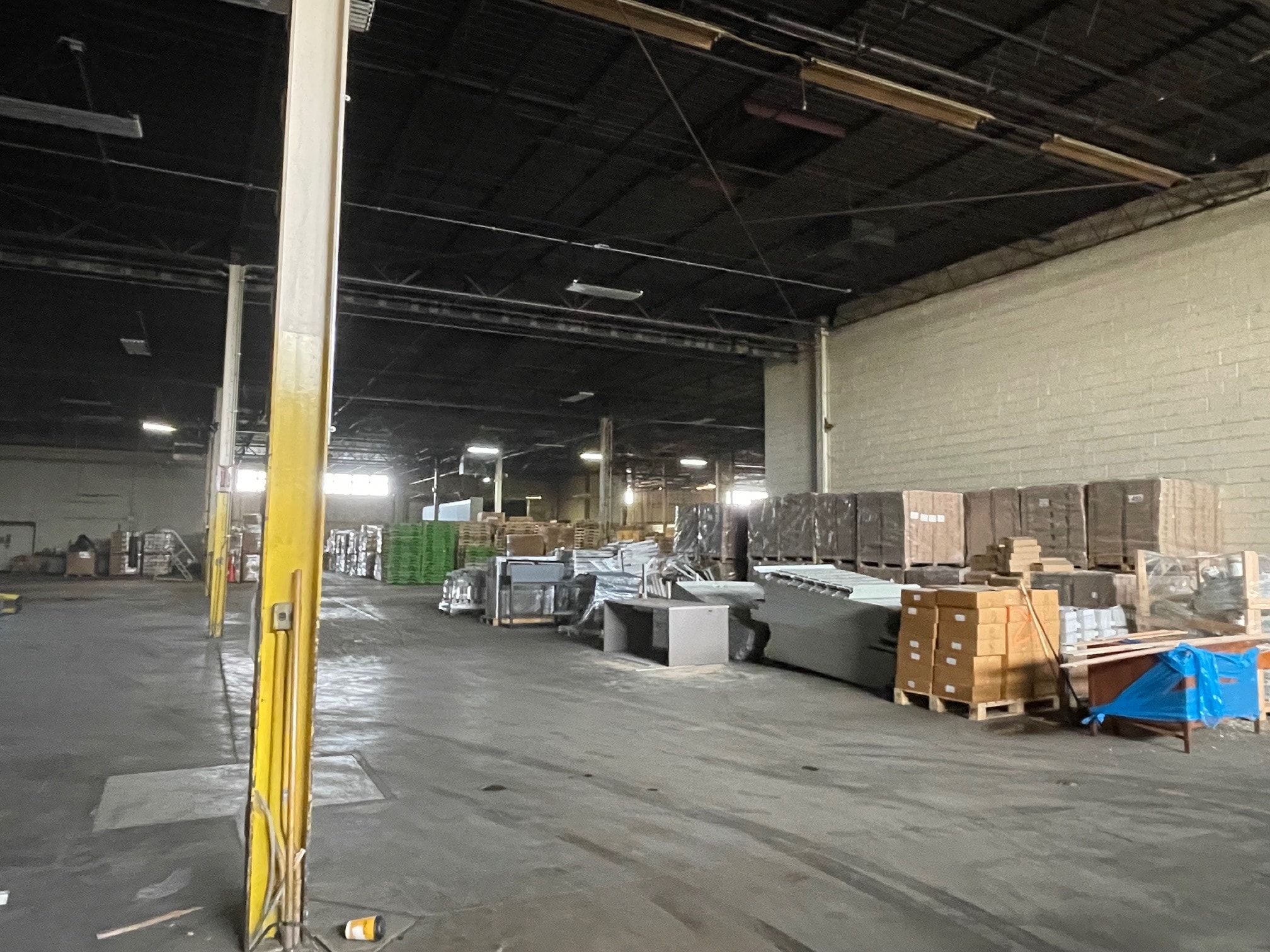 5570 W 70th Pl, Bedford Park, IL for lease Building Photo- Image 1 of 13