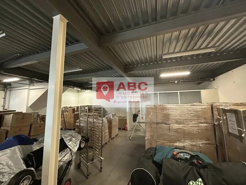 Flex in Pérols for lease - Interior Photo - Image 3 of 7