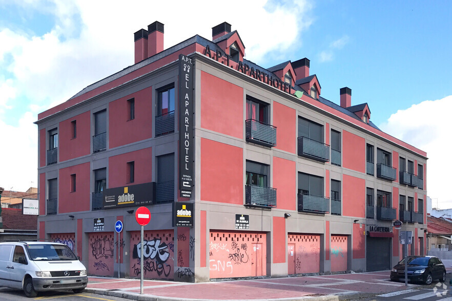 Multifamily in Collado Villalba, Madrid for sale - Primary Photo - Image 1 of 1