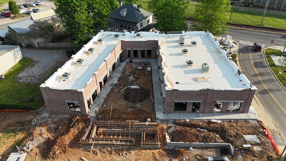 1203 S Garden St, Columbia, TN à louer - Photo de construction - Image 3 de 3