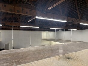 2700 N Broadway, Los Angeles, CA for lease Interior Photo- Image 2 of 6