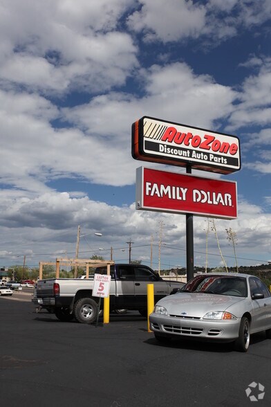 1500-1508 Silver Heights Blvd, Silver City, NM à louer - Photo du bâtiment - Image 3 de 3