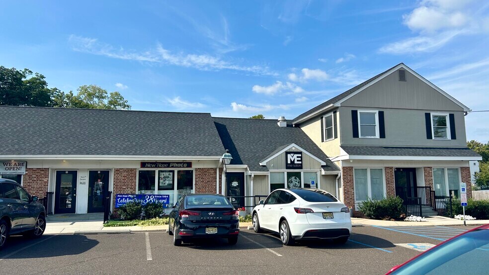 352-362 W Bridge St, New Hope, PA à vendre - Photo du bâtiment - Image 2 de 14