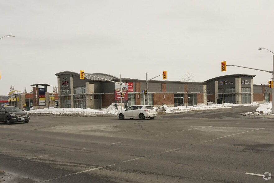 2164-2170 Montreal Rd, Ottawa, ON for sale - Primary Photo - Image 1 of 1