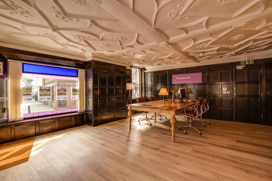 36 Milford St, Salisbury for lease - Building Photo - Image 3 of 6