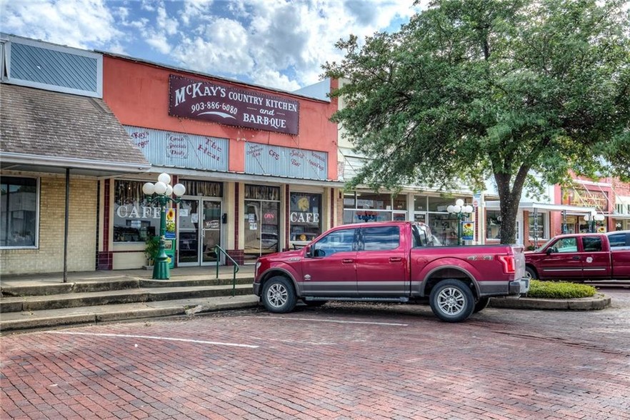 1113 Main St, Commerce, TX à vendre - Photo du bâtiment - Image 1 de 1