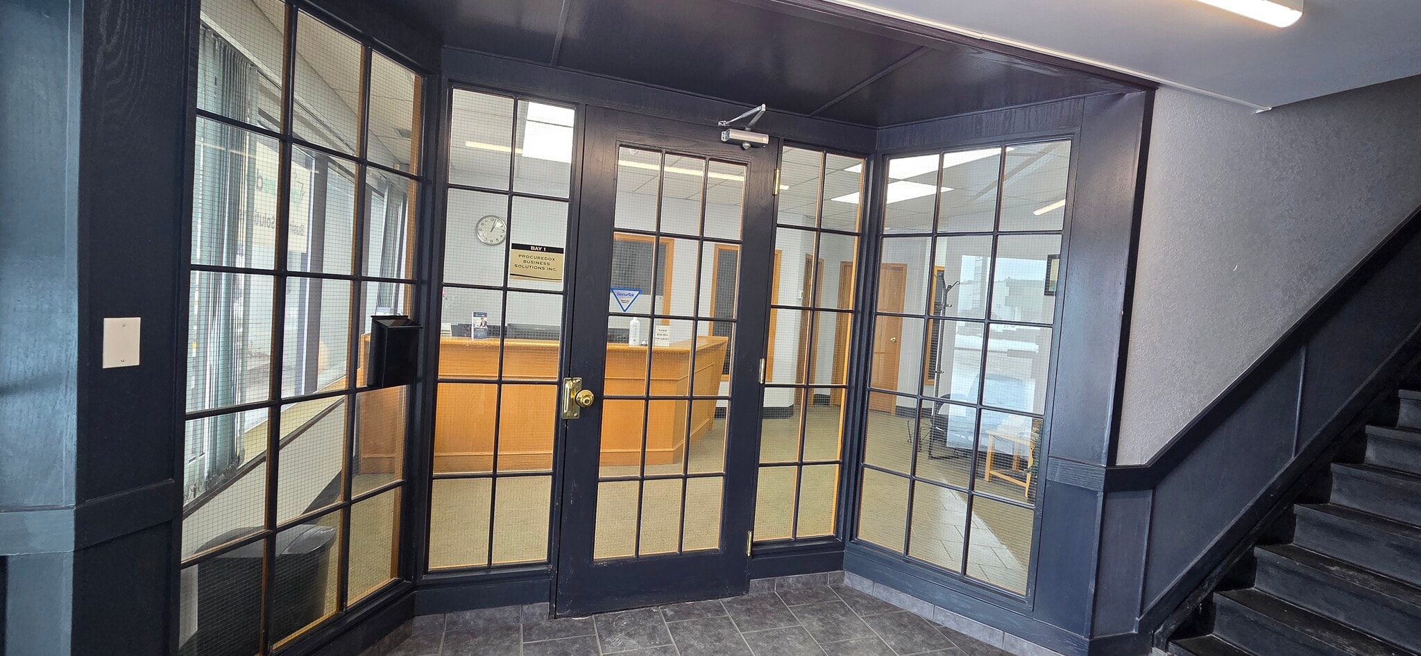 2915 19th St NE, Calgary, AB à louer Photo intérieure- Image 1 de 5