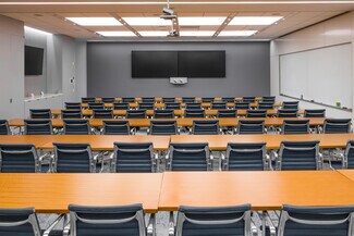 Plus de détails pour 100 International Dr, Baltimore, MD - Bureau à louer