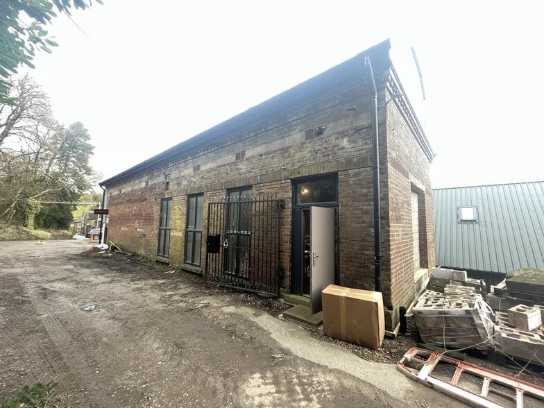 Upper Hulme Mill, Upper Hulme for sale - Building Photo - Image 2 of 9