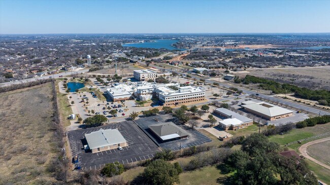 More details for 1318 Paluxy Rd, Granbury, TX - Office for Sale