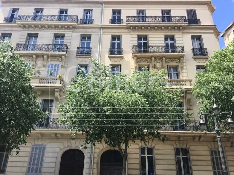 Boulevard D'Athenes, Marseille à louer - Photo du bâtiment - Image 2 de 12